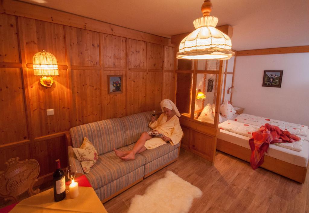 Hotel-Gasthof "Zur Muehle" Kaprun Pokój zdjęcie